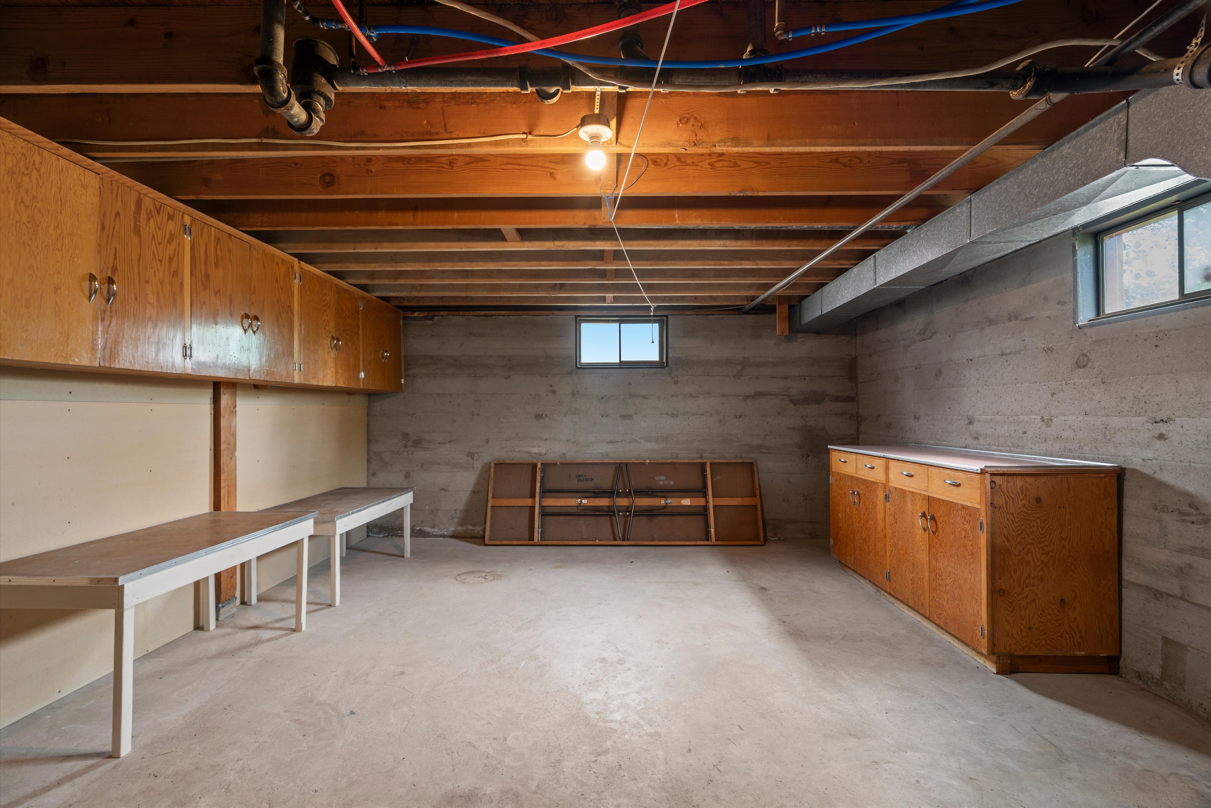 Storage/unfinished basement.