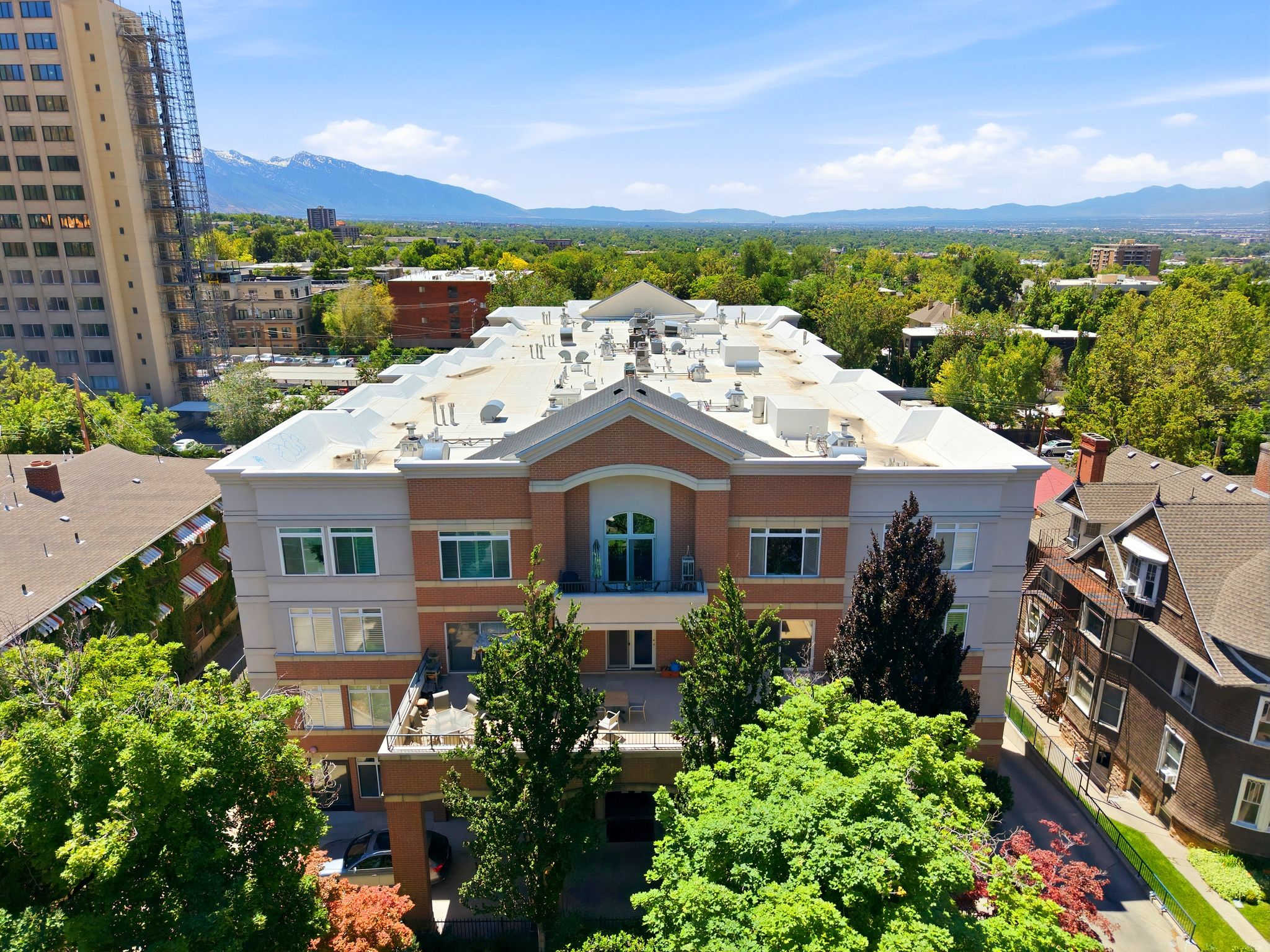 838 Condominiums. Controlled access, reserved parking with gated access. Close to the heart of the city.