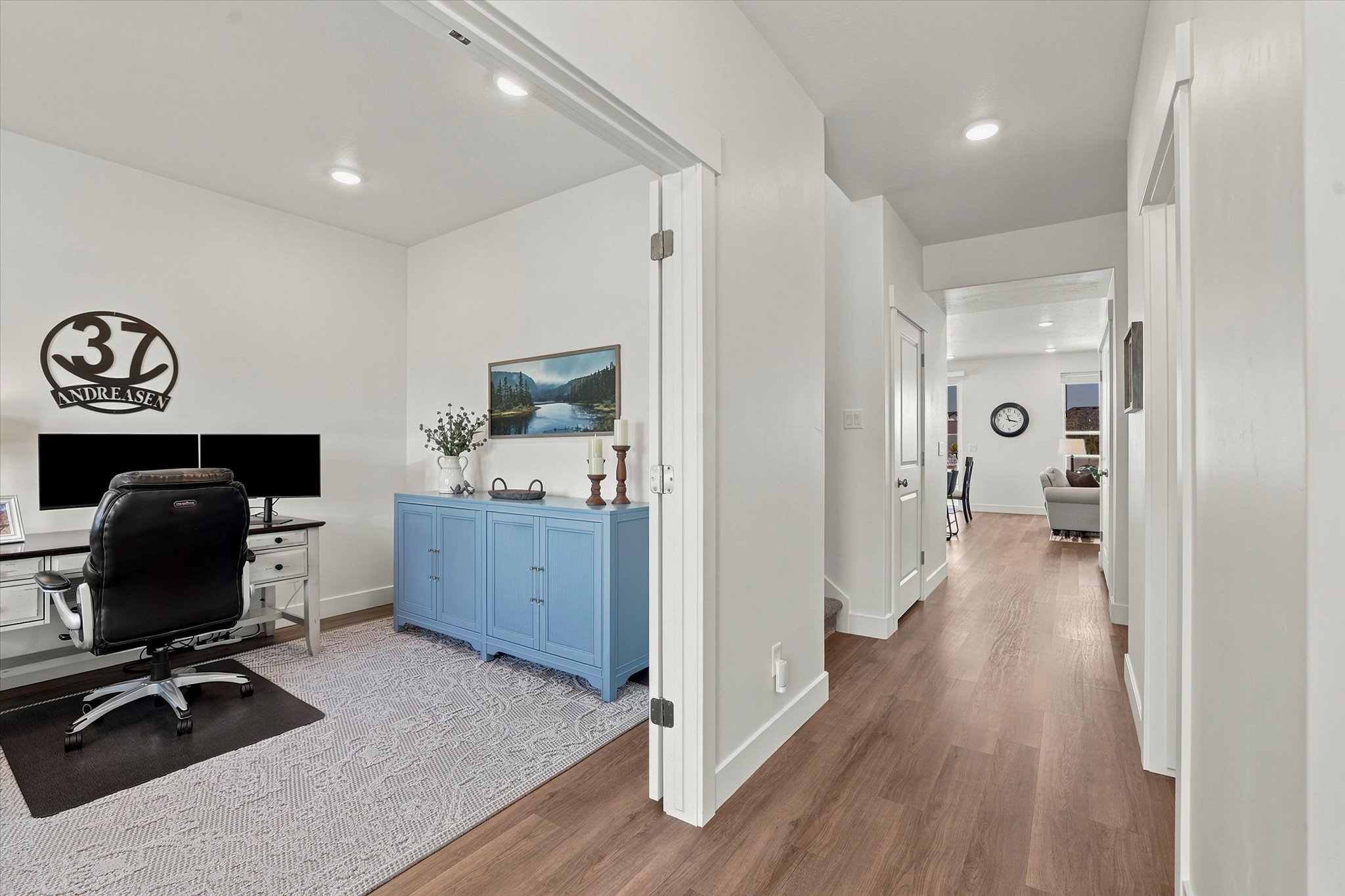 Dedicated room featuring light-toned walls and recessed lighting