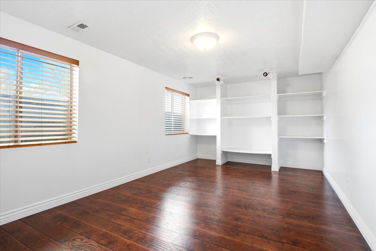 Empty room