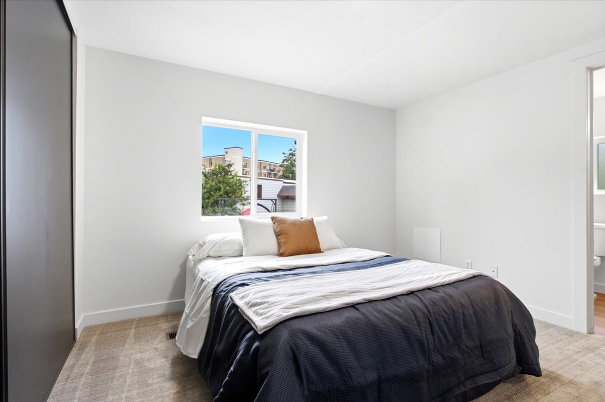 Neutral wall tones with a large window