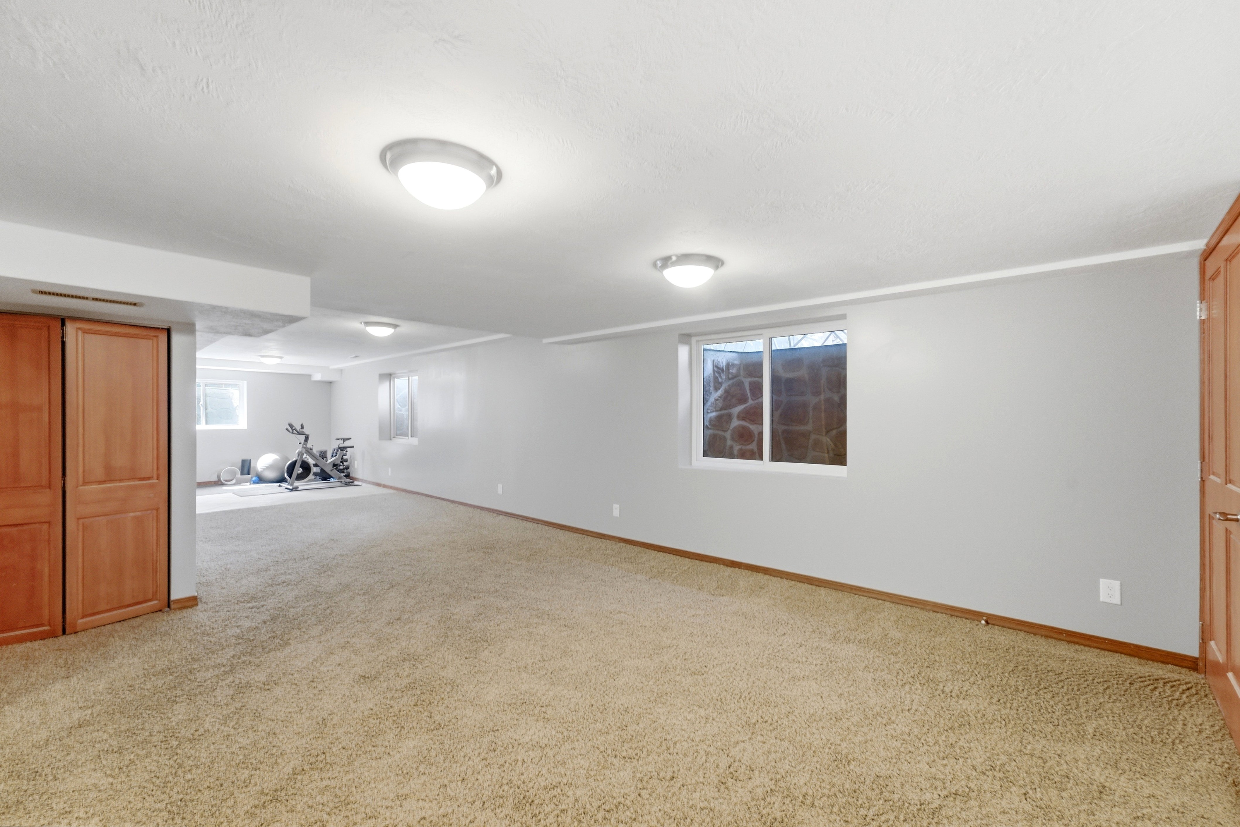 Expansive carpeted room