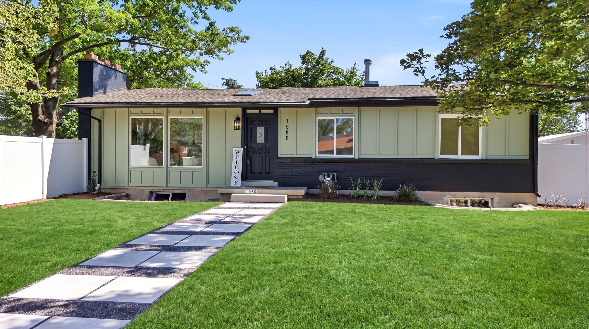 1960 E MEADOW DR Cottonwood Heights UT 84121