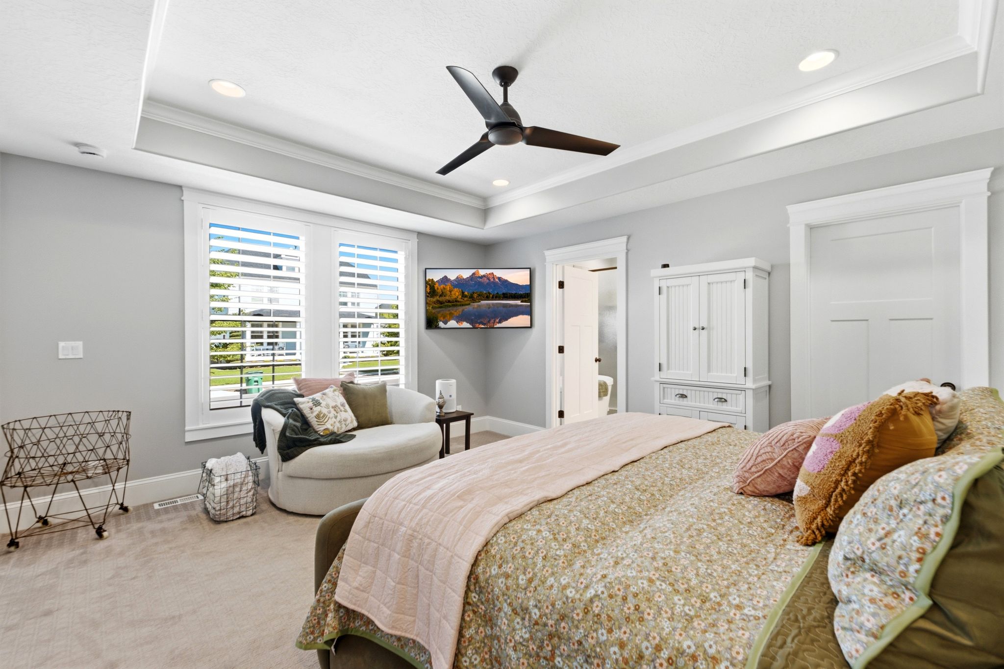 Primary suite