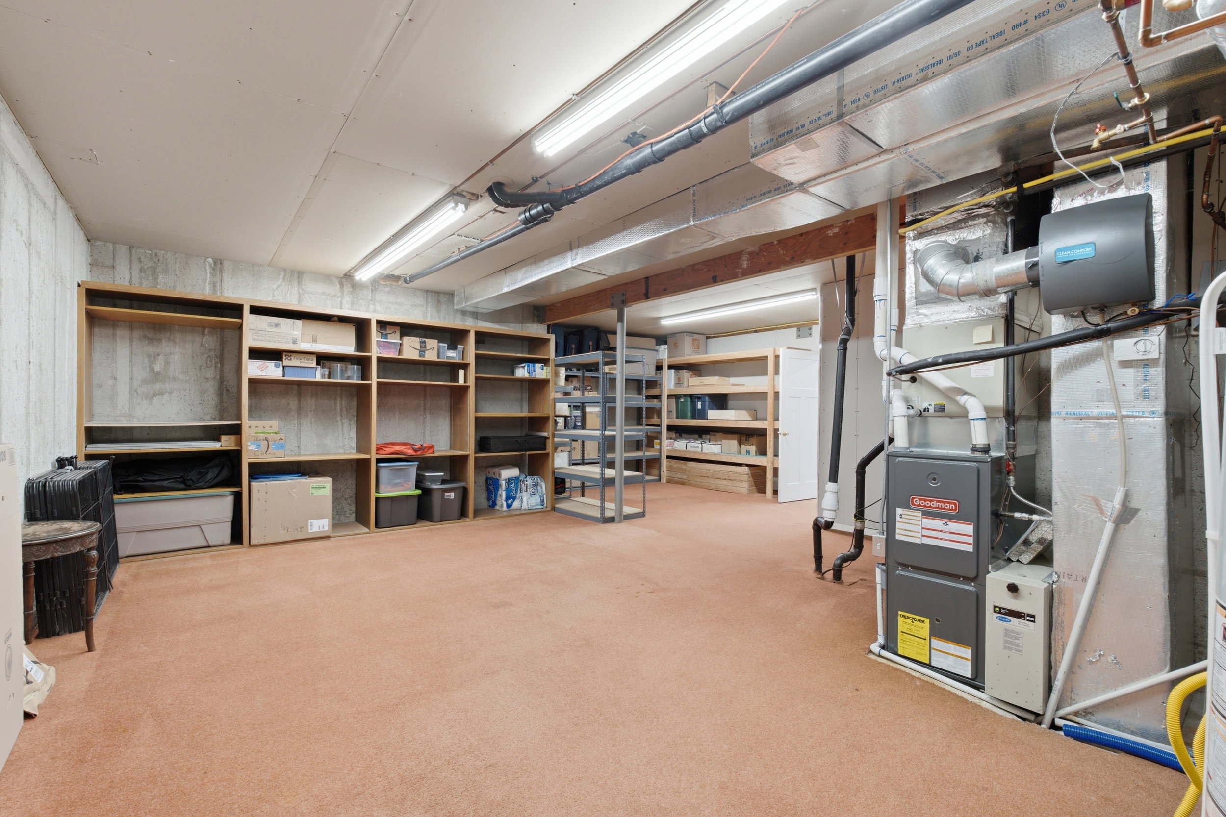 Big storage rm downstairs