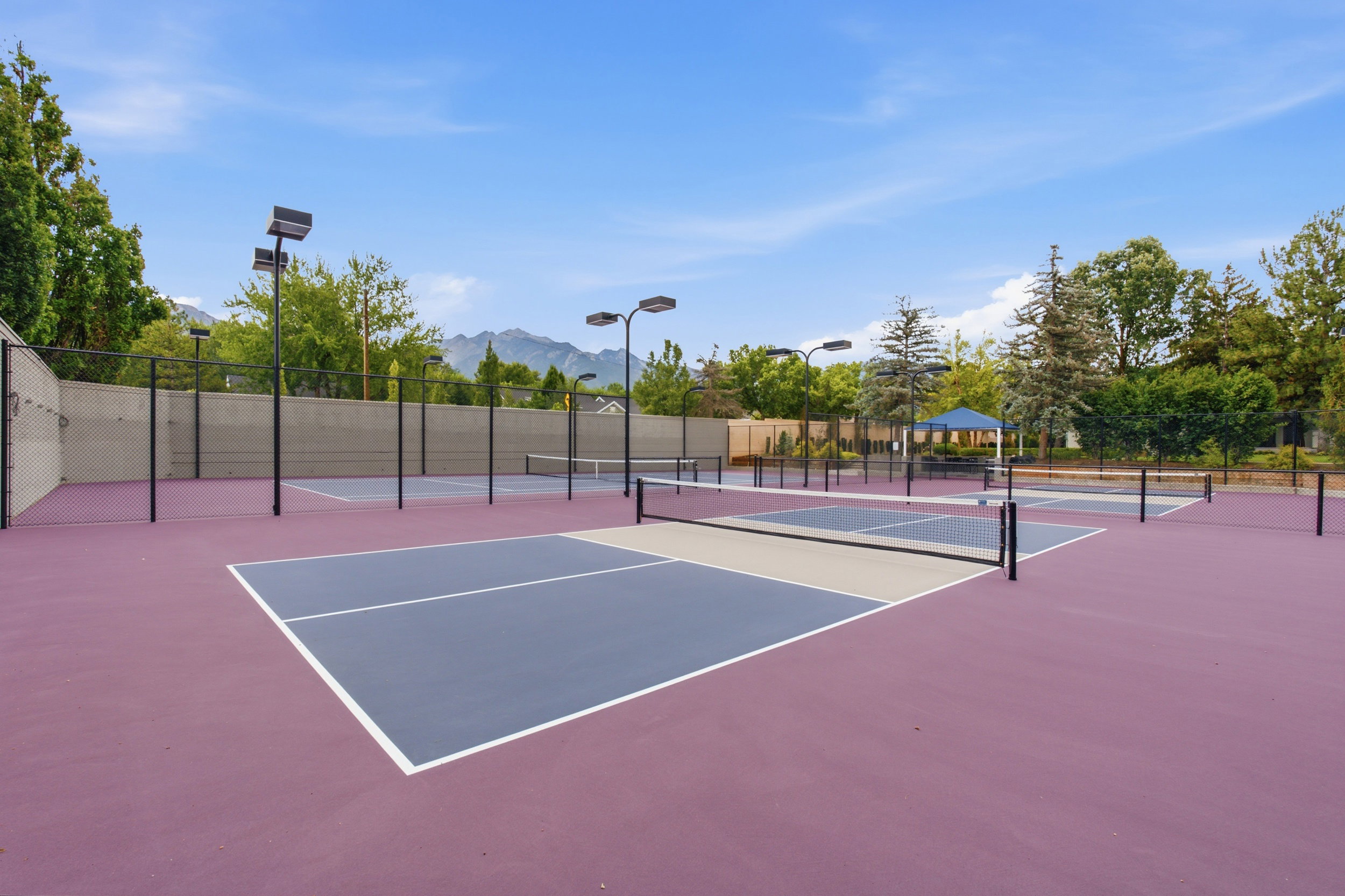 Brand new tennis & pickle ball courts